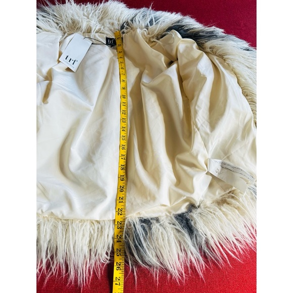 Zara Mongolian Faux Fur Shaggy Jacket, NWT, M - Picture 9 of 16